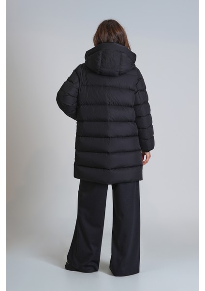 Olıvıa Kaz Tüyü Kadın Mont