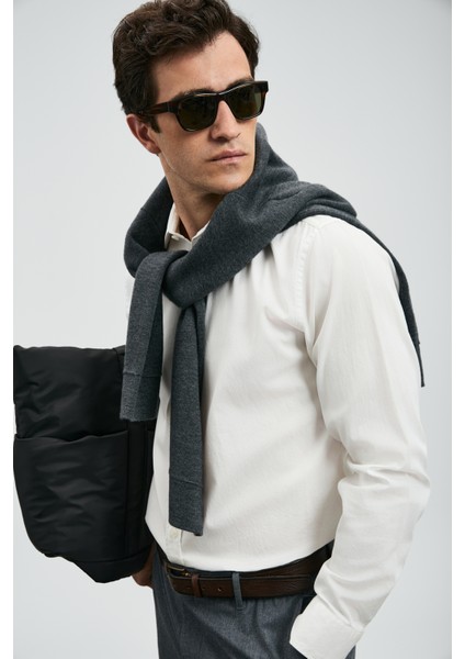 Ferla Erkek Basic Gömlek Regular Fit fırsatları