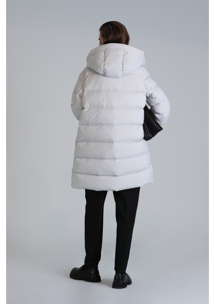 Olıvıa Kaz Tüyü Kadın Mont