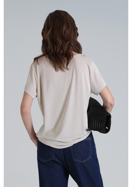 Ufızı Kadın T- Shırt