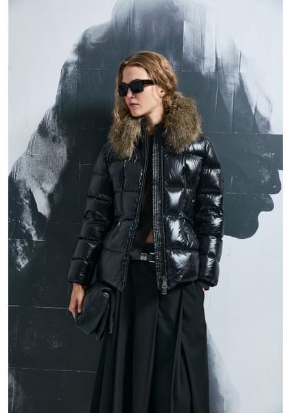 Klemantın Kaz Tüyü Kadın Mont Siyah fırsatları