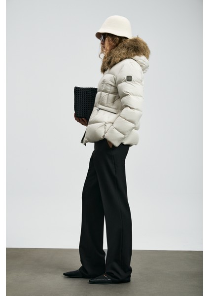 Klemantın Kaz Tüyü Kadın Mont Siyah fırsatları