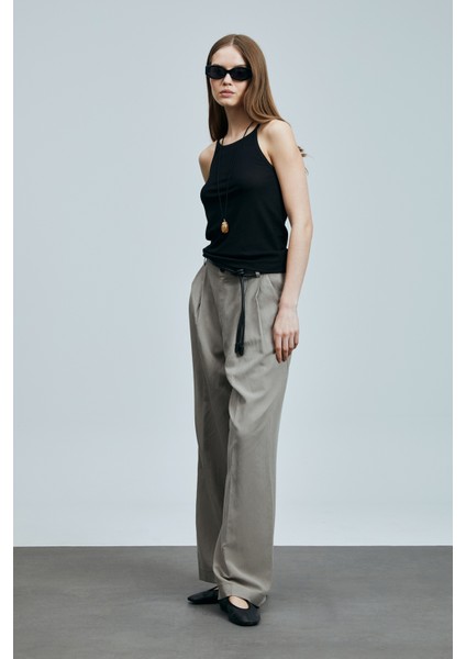 Isla Kadın Kolsuz T- Shırt fırsatları