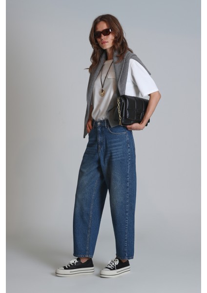 Veronıca Kadın T- Shırt Regular Fit fırsatları