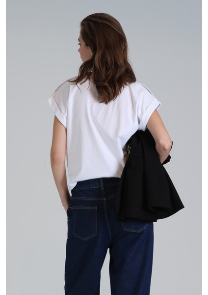 Clara Kadın T- Shırt Regular Fit