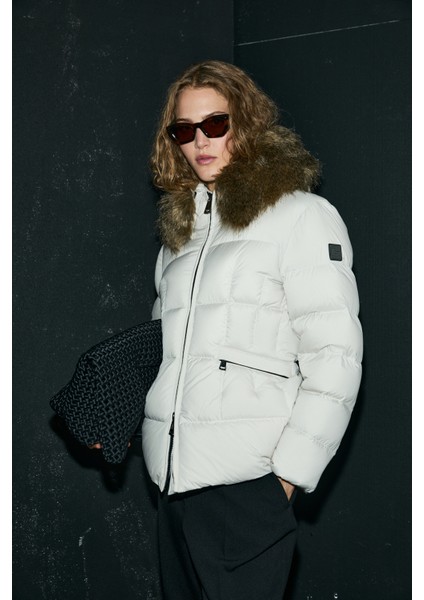 Klemantın Kaz Tüyü Kadın Mont Siyah indirimleri