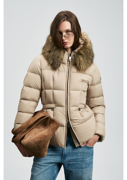 Klemantın Kaz Tüyü Kadın Mont Siyah