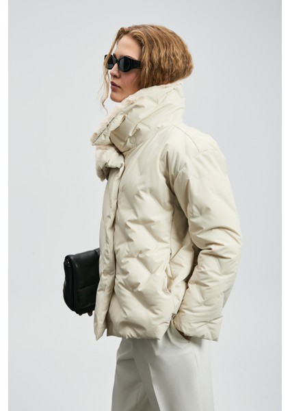 Monıca Kaz Tüyü Kadın Mont Siyah fırsatları