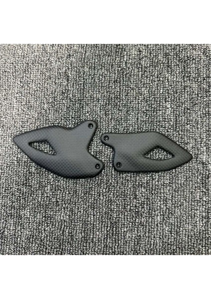 Ducatı Panigale V4 V4S 2025 Için Karbon Fiber Topuk Koruyucusu (Yurt Dışından) fiyatları