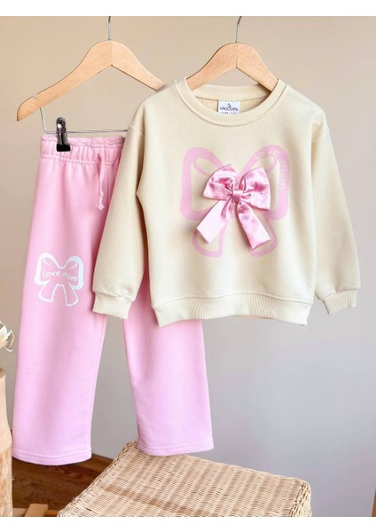 Kurdele Aplikeli Pembe Kız Çocuk Takımı – Sweatshirt & Boru Paça Alt, 2–8 Yaş fiyatları