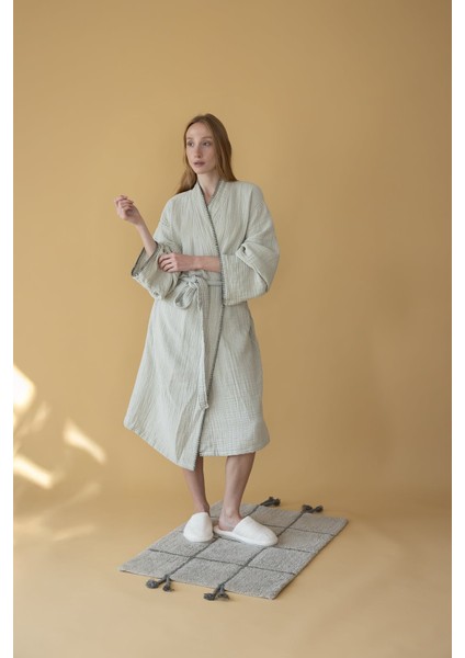 Loom 4 Katlı Çoban Dikşili Kadın Bornoz Adaçayı