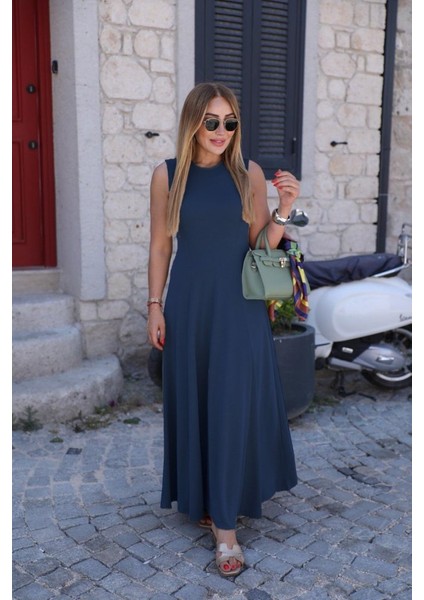 Meğdaix Kadın Sıfır Kollu Bisiklet Yaka Viskon Elbise