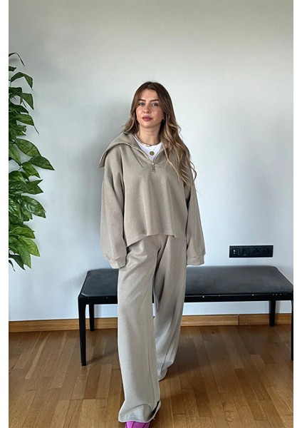 Kadın Açık Haki Fermuarlı Yeni Sezon Triko Takım – Oversize Günlük Kaliteli Rahat Kombin fiyatları
