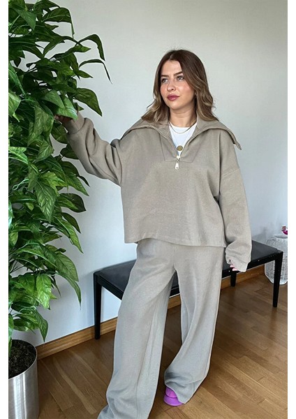 Kadın Açık Haki Fermuarlı Yeni Sezon Triko Takım – Oversize Günlük Kaliteli Rahat Kombin indirimleri