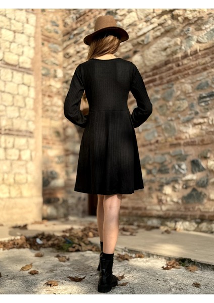 Meğdaix Kadın Uzun Kollu Kare Yaka Düğmeli Kısa Şardonlu Iki Iplik Mini Elbise