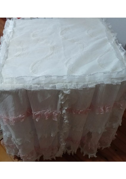 Beyaz Çamaşır Makinesi Örtüsü, Koruma ve Şıklık Için Ideal Seçenek fiyatları