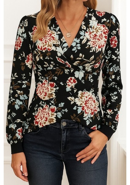 Meğdaix Kadın Uzun Kollu Kruvaze Yakalı Kelebek Desenli Şardonlu Dalgıç Bluz