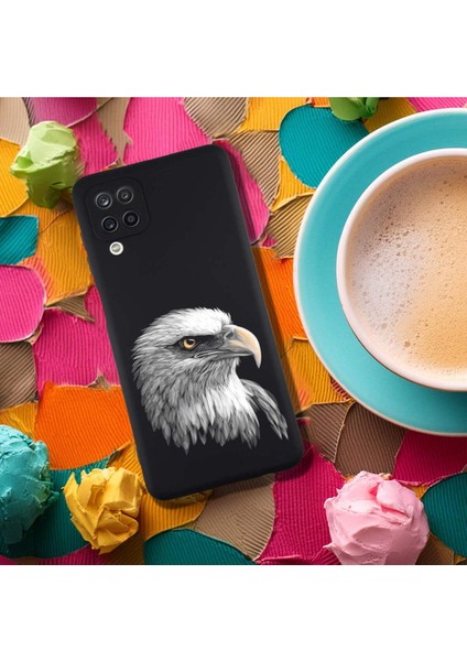 Samsung Galaxy A12 ile Uyumlu Kartal (0214C) Tasarımlı Siyah Lansman Kılıf fırsatları