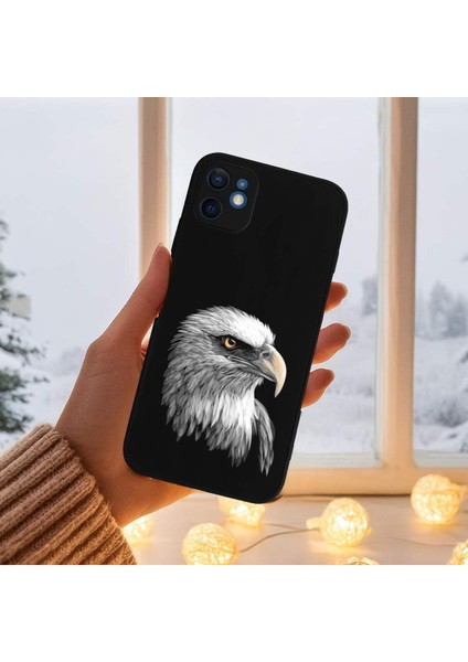 iPhone 12 ile Uyumlu Kartal (0214C) Tasarımlı Siyah Lansman Kılıf