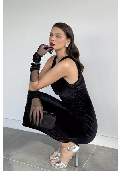 Kadın Bel Büzgü Detaylı Likralı Kadife Elbise P-00019256 modelleri