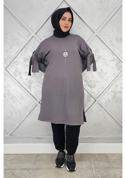 Kadın Taş ve Kolye Detaylı Tesettür Tunik