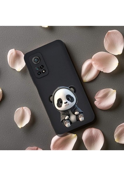 Xiaomi Mi 10T ile Uyumlu Sevimli Panda (0214D) Tasarımlı Siyah Lansman Kılıf