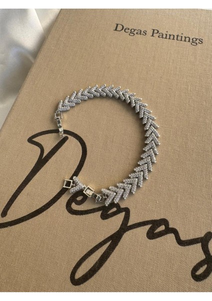 Çelik V Bileklik Çelik Kadın Taşlı Bileklik