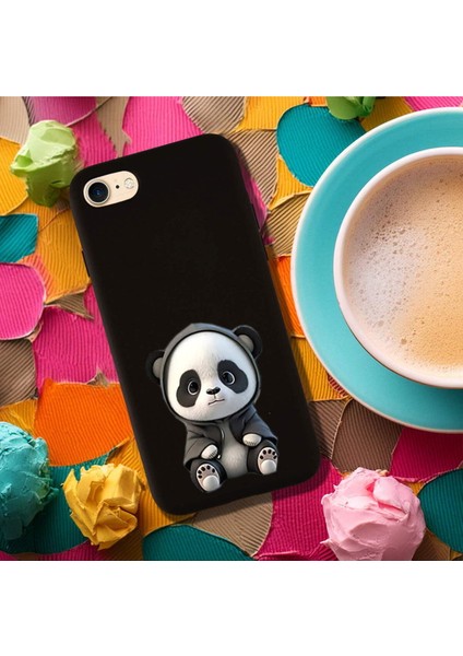 iPhone Se 2022 ile Uyumlu Sevimli Panda (0214D) Tasarımlı Siyah Lansman Kılıf fırsatları