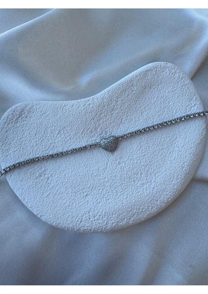 Su Yolu Zirkon Taşlı Kalpli Bileklik fiyatları