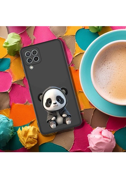 Samsung Galaxy A22 ile Uyumlu Sevimli Panda (0214D) Tasarımlı Siyah Lansman Kılıf fırsatları