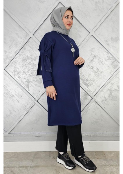 Kadın Taş ve Kolye Detaylı Tesettür Tunik modelleri