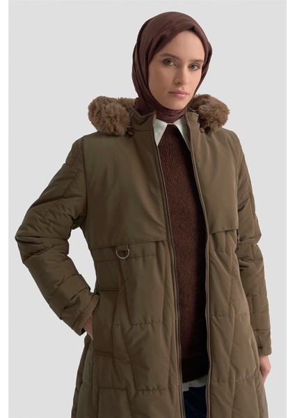 Kapüşonlu Kapitone 25KD2402 Haki fiyatları