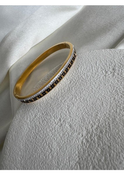 Tasarım Zirkon Taşlı Labirent Desenli Bileklik fırsatları