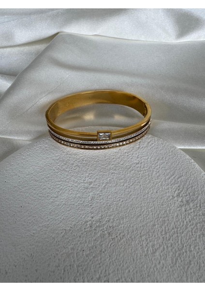 Çelik Gold Baget Taşlı Kelepçe Bilezik modelleri