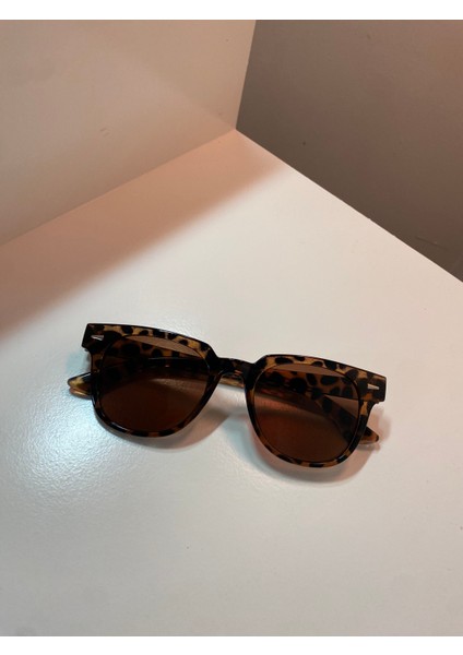 Kadın Güneş Gözlüğü