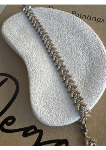 Çelik V Bileklik Çelik Kadın Taşlı Bileklik fiyatları