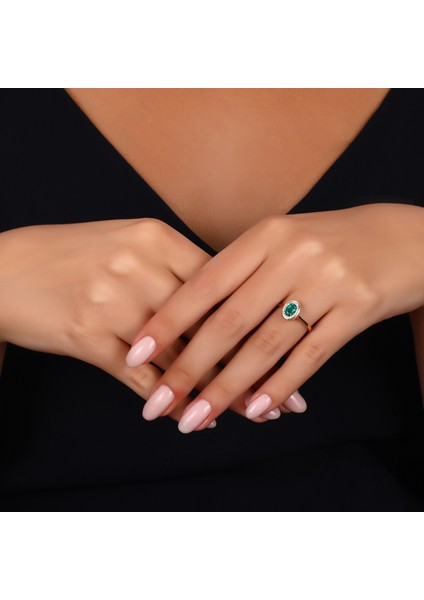 0.09 Karat Zümrüt Taşlı Pırlanta Yüzük modelleri