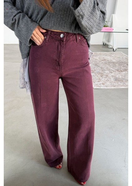 Üzeri Işlemeli Wideleg Jean fırsatları