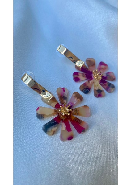 Özel Seri Gold Detaylı Çiçek Küpe modelleri