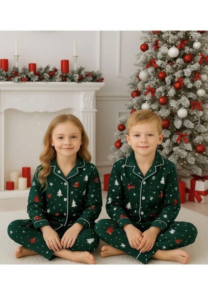 Erkek- Kız Çocuk Desenli Yumuşak Süet Kumaş Düğmeli Yılbaşı Pijama Takımı 5E-4772 fiyatları