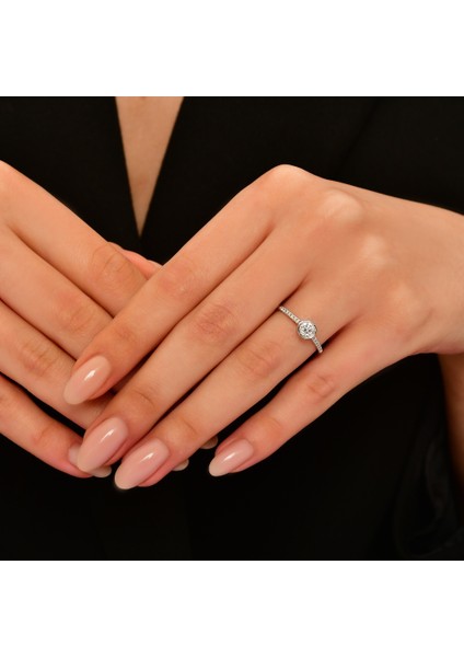 0.14 Karat Pırlanta Tektaş Yüzük modelleri