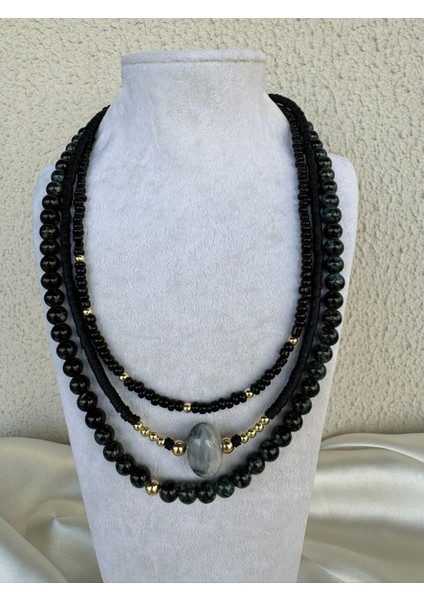 Üçlü Lacivert Büyük Taş Detaylı Boncuk Kolye