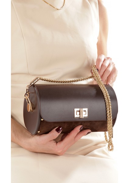 Julia Kahverengi Süet Çapraz Zincir Askılı Günlük Abiye Gerçek Deri Kadın El ve Omuz Çantası