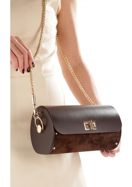 Julia Kahverengi Süet Çapraz Zincir Askılı Günlük Abiye Gerçek Deri Kadın El ve Omuz Çantası fiyatları