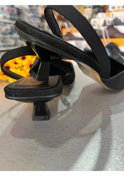 3cm Mini Kadeh Topuk Klasik Sivri Burun 2025 Model Düz Ayakkabı-Rahat-Şık modelleri