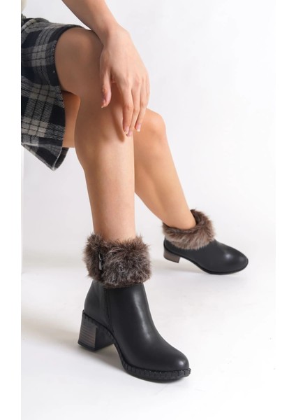 Julıa Fermuarlı Ortopedik Taban Tüylü Topuklu Kadın Bot Cst - Siyah