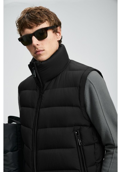 Kapitoneli Regular Fit Dik Yaka Şişme Yelek Erkek Yelek 112130028 fırsatları