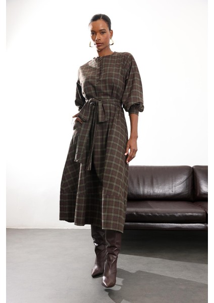 Haki Ekoseli Kuşaklı Elbise 1235