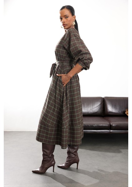 Haki Ekoseli Kuşaklı Elbise 1235 indirimleri