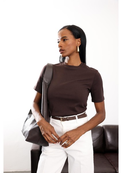 Acı Kahve Bisiklet Yaka Basic Tişört 1075 modelleri